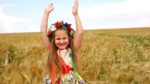 День открылся на заре,песенка для детей,маленькие звезды SUNRAYS studio,Светит солнышко для всех