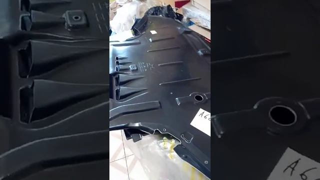 Захист двигуна AUDI A6 C6 Защита двигателя коробки а6с6 A6c6 пластик