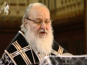Патриарх Кирилл прочёл 12-ть Евангелий Святых Страстей