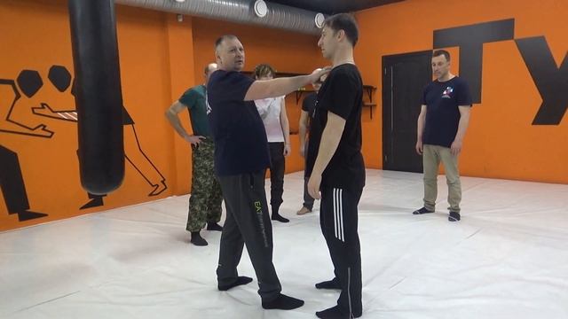 ГДЕ ВЗЯТЬ СИЛУ Александр Соловьев Подробный разбор техники Русский стиль - система рукопашного боя смотреть онлайн