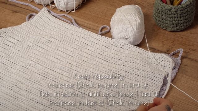 Драпированный треугольный топ крючком | Cowl neck crochet top | Draped triangle top смотреть онлайн