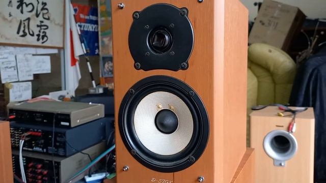 ลำโพง Size mini ONKYO D-S7GX เสียงคุณภาพ อยากฟังเสียงลำโพงตัวไหน มาได้ @ลำลูกกา คลอง5 ฟังได้ทุกตัว смотреть онлайн
