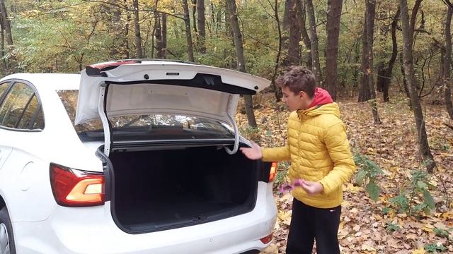 Тест-драйв нового автомобіля MG5: самий дешевий у своєму класі!??? смотреть онлайн