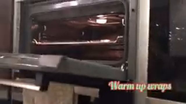 Cooking Portobello Mushroom and Halloumi Wraps смотреть онлайн