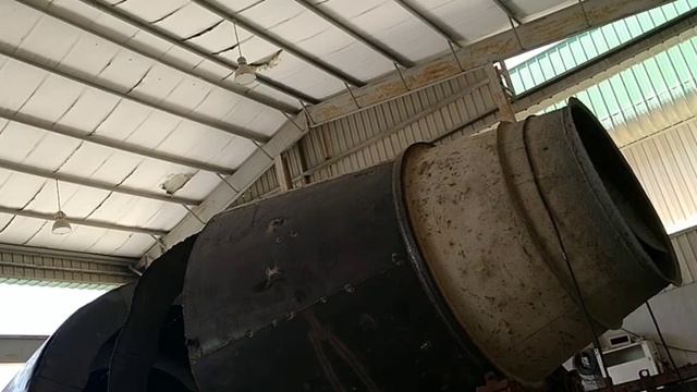 Bend plate fixing into the center of the mixer ball drum | Mark Vhee смотреть онлайн