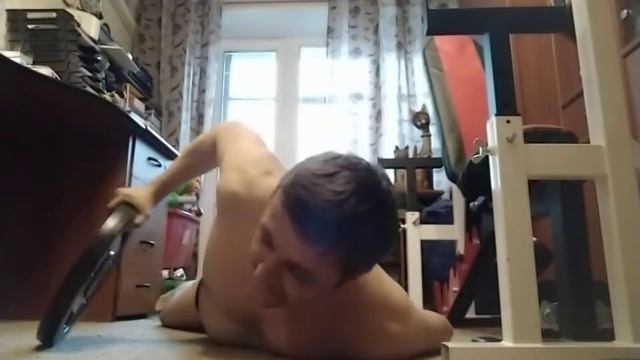 Упражнения с гантелями, блином. 18 апреля 2021 смотреть онлайн