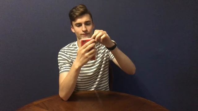 Обзор на оригинальный чехол за 590₽