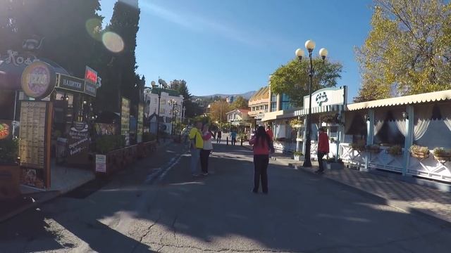 ?? Алушта.СУМАШЕДШИЕ ЦЕНЫ В КРЫМУ.Сколько стоит шаверма.Еноты.Крым 2018 смотреть онлайн