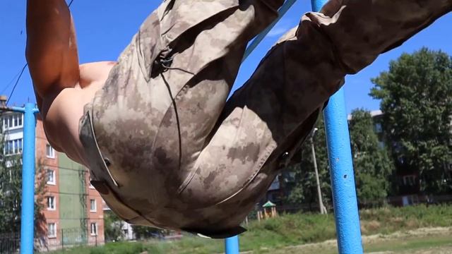 ТОП 5 УПРАЖНЕНИЙ НА ПРЕСС ОТ ДЕСАНТНИКА смотреть онлайн