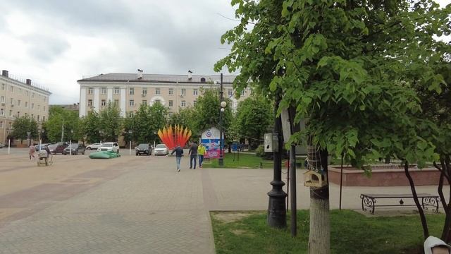 Калужский Областной Драматический театр. Улица Театральная. Улица Кирова. Калуга, май 2021 г. смотреть онлайн