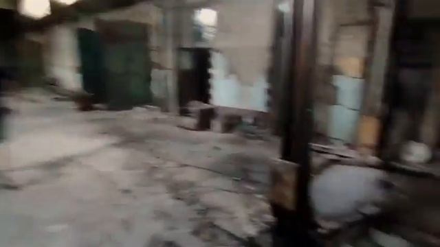 Нашли новый кузов Москвич 2141 в цеху заброшенного ремзавода АЗЛК. г.Донецк смотреть онлайн