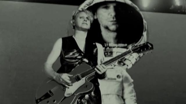 Depeche Mode wrong (black swarm remix ) смотреть онлайн