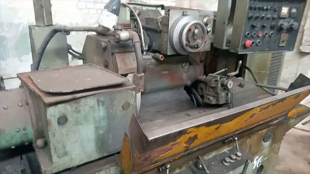 Станок 3М151 .Продам круглошлифовальный станок полуавтомат 3М151, тел.+380976109661 Роман,г.Львов смотреть онлайн