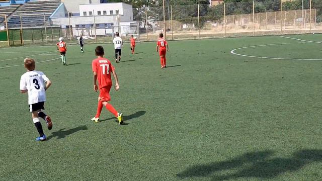 Рось(Белая Церковь)-Едность (Киев)-1 тайм смотреть онлайн