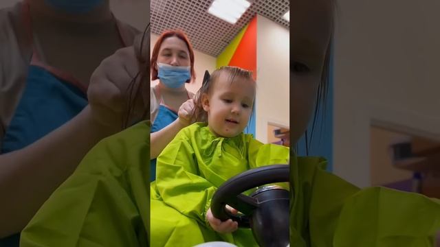 КАРИНА В САЛОНЕ КРАСОТЫ смотреть онлайн