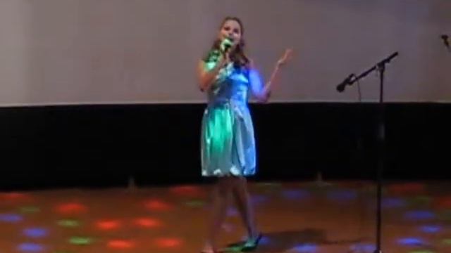 Поёт Татьяна Карпунина "Ягода-малина" смотреть онлайн