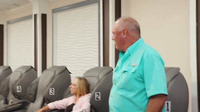 Sucking Toes During Pedicure Prank!