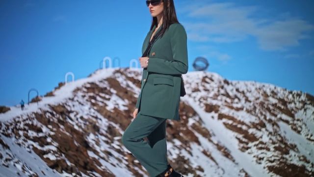 Chapter 2 - The Watcher смотреть онлайн