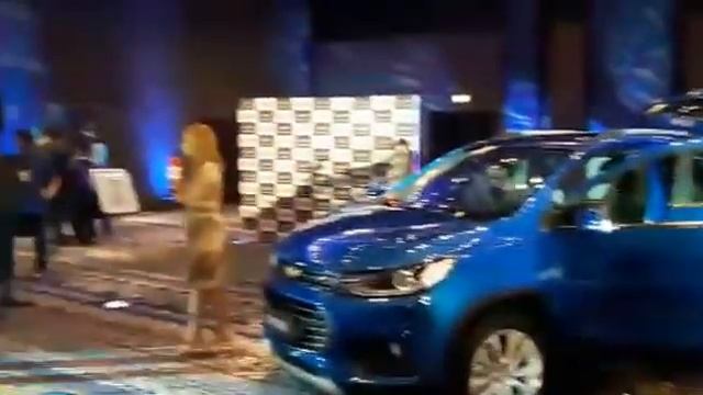 #carrosokvideos Lanzamiento de Chevrolet Tracker 2017 en Carros Ok смотреть онлайн