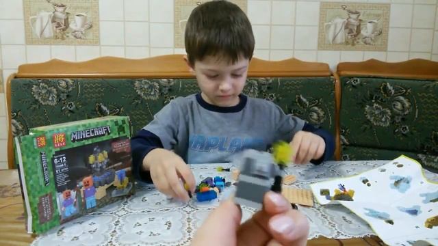 Конструктор майнкрафт: Стив с головой - тыквой... смотреть онлайн