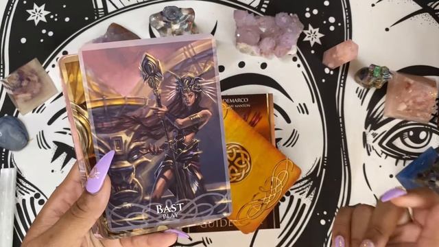 Deck Review: Goddesses & Sirens Oracle by Stacey Demarco смотреть онлайн