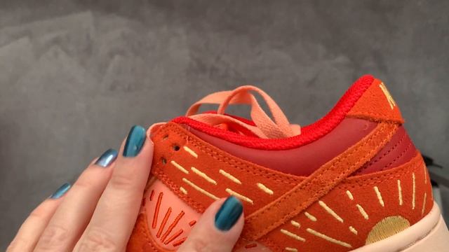 СОЛНЕЧНЫЕ КРОСЫ 12.12.21. Nike Dunk Low NH Winter Solstice смотреть онлайн