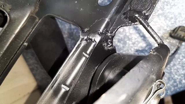 Ремонт кронштейна педалей Ваз смотреть онлайн