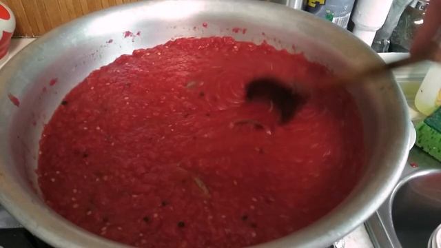 Вкусный Лечо на зиму: простой рецепт на 10 литровых банок