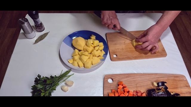 Как приготовить овощное рагу с мясом. Простое и вкусное блюдо смотреть онлайн