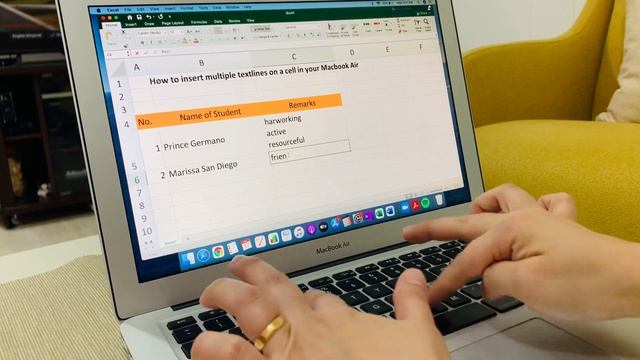 Inserting multiple text lines in an excel using Macbook Air смотреть онлайн