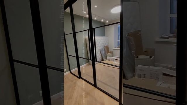 Здесь будет спальня! ? РАЗДВИЖНАЯ @ultra_loft ПЕРЕГОРОДКА! #shorts смотреть онлайн