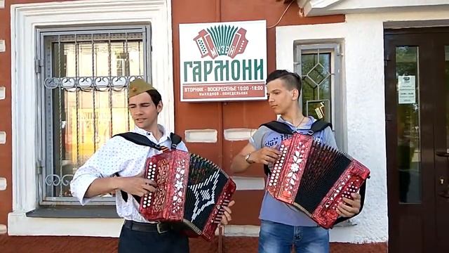 Александр Федосеев и Михаил Паникаровский. Катюша смотреть онлайн