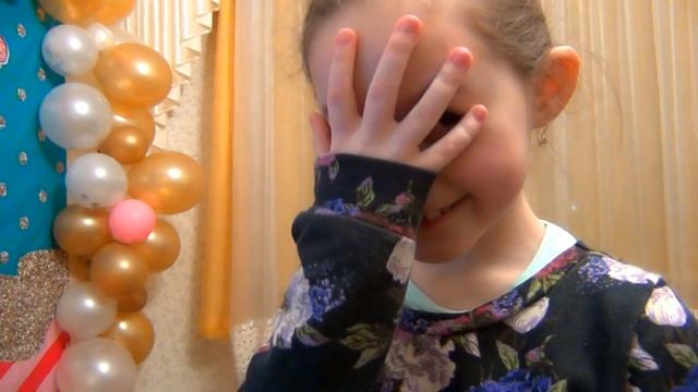 VLOG: КАТАЕМСЯ НА ГОРКЕ / СХОДИЛИ В КИНО / ТРЕКЕР ПРИВЫЧЕК