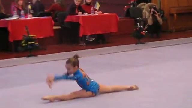 Первое место на "Чарівній стрічці" смотреть онлайн