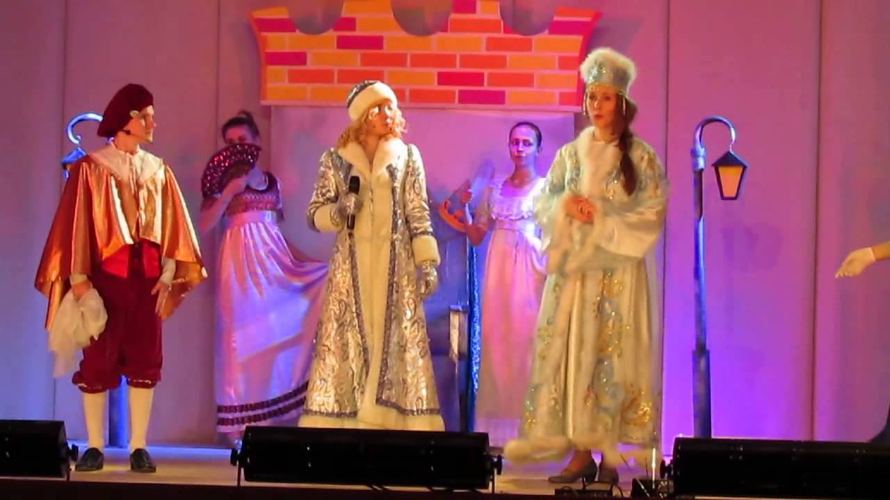 Новогодний спектакль в клубе "Заречный" смотреть онлайн
