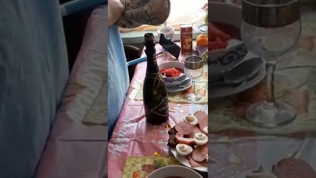мама #шампанское # 8 марта смотреть онлайн