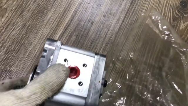 Насос шестеренный 5.5см3 аналог Bosch 1517222745 1517222376 2002255lg смотреть онлайн