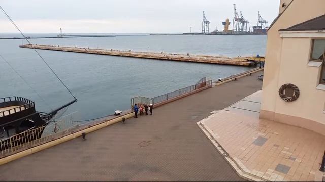 Stream Одесса, online Морской вокзал. 1 января 2022. смотреть онлайн