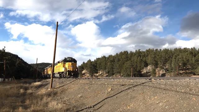 3D Binaural Audio, standard cab GP locomotives on the Rocky Local, Moffat Subdivision, Dec 26, 2018 смотреть онлайн