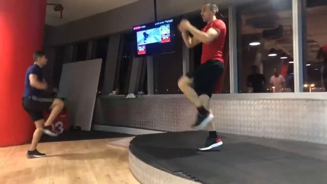 Body Combat 74 Express class смотреть онлайн