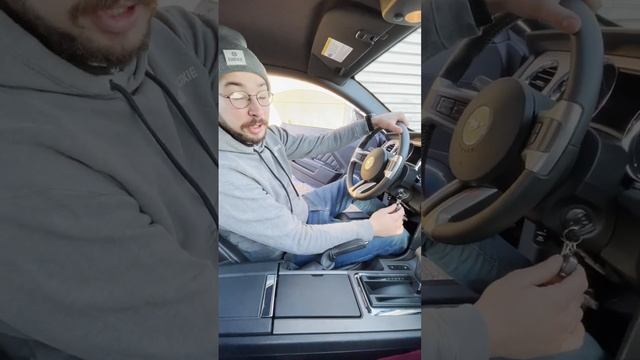 Installation de valves d'échappement sur une Mustang V8 5.0. смотреть онлайн