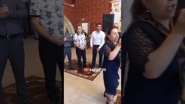 Салимат Шахмандарова поёт "акапелла" на свадьбе. ????? смотреть онлайн