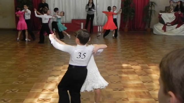 Быховенко Лиза. Хмельницкий, ювеналы-1Н, вальс смотреть онлайн