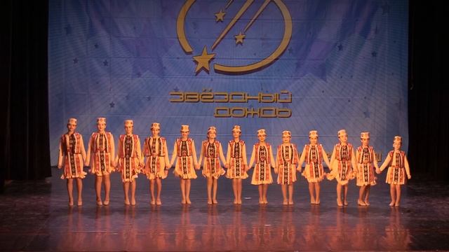 Хореографический ансамбль "Наири"- "Кочари" смотреть онлайн