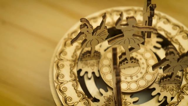 Сборная музыкальная шкатулка Wood Trick Танцующие балерины смотреть онлайн