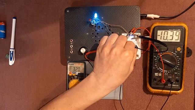 Источник тока для светодиода в широком диапазоне питающего напряжения. смотреть онлайн