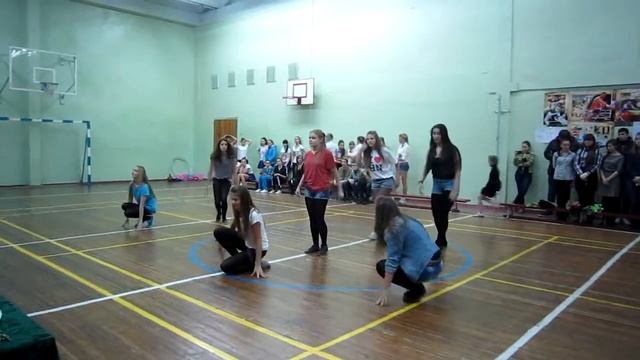 Танец 9-Б смотреть онлайн