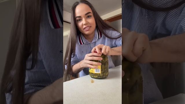 Я Открыла Баночку С Огурцами Не Повредив Крышку?Лучший Способ Как Открыть Банку!#банка #огурцы смотреть онлайн