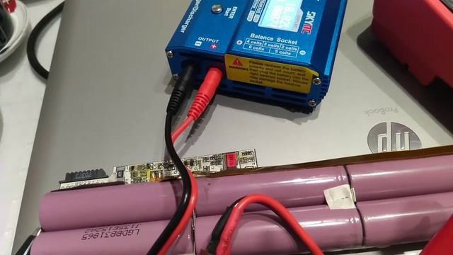 HP аккумулятор Li on серия HSTNN, вскрытие, попытка реанимировать! смотреть онлайн