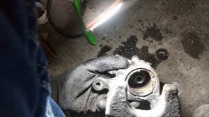 Ремонт заднего суппорта Bosch W08471 на Шкода Октавия А5 /VW/AUDI